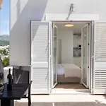 Apartments Sandra Solitudo I