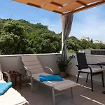 Apartments Sandra Solitudo I